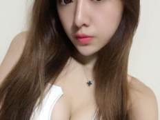 台湾LOL美女玩家晒私照：如果我是学妹